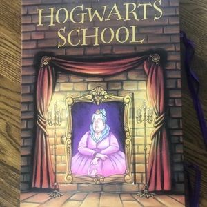 Hogwarts pop up carousel book